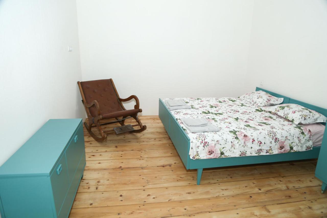 Panchitos Apartment Тбилиси Екстериор снимка
