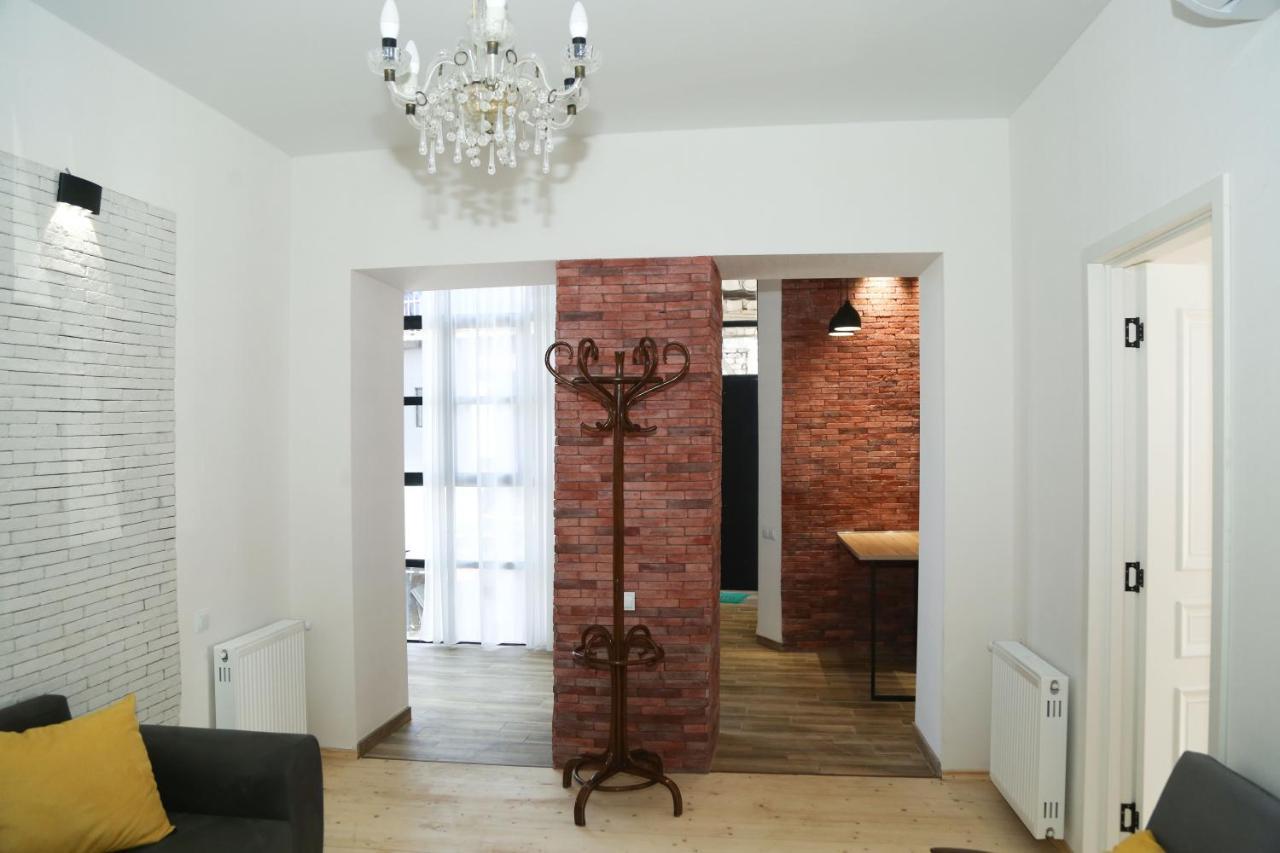 Panchitos Apartment Тбилиси Екстериор снимка